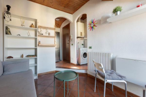 Milano Dateo Balcony Apartment